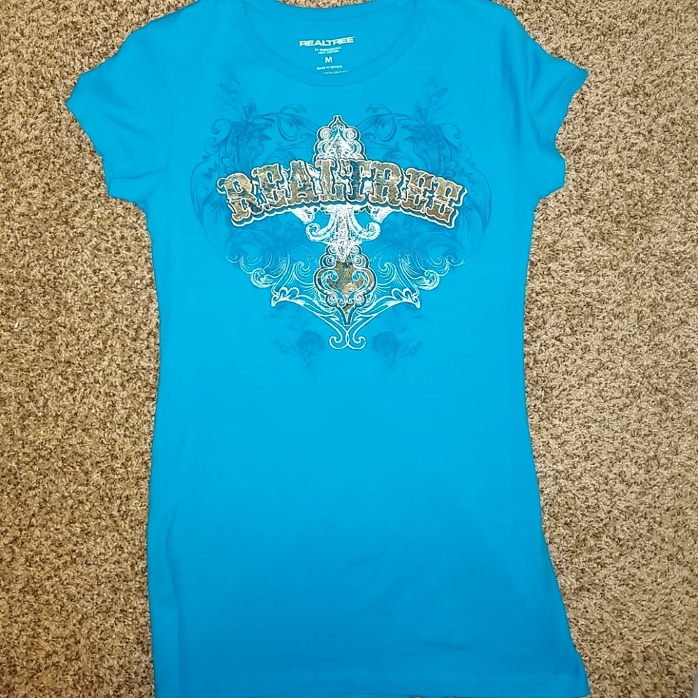Realtree shirt size M
